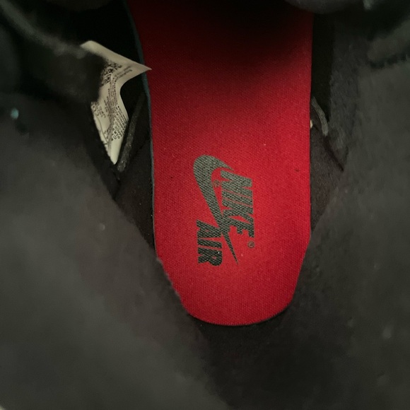 Air Jordan 1 UNC to CHI - Picture 8 of 10